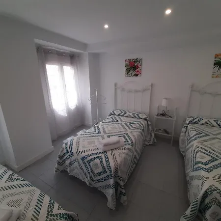 Taxi Guest house 2*